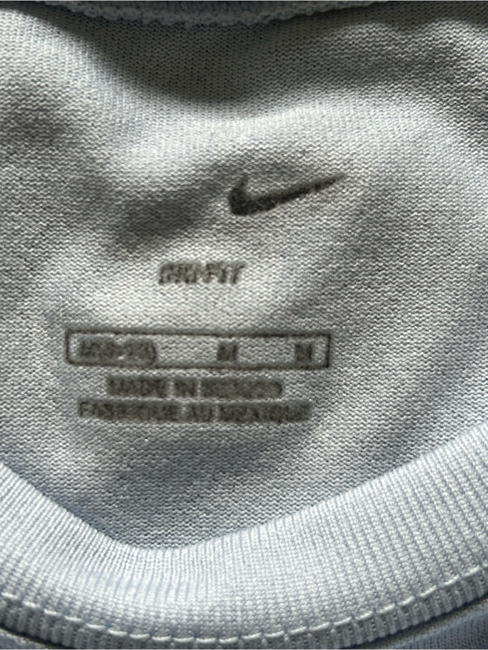 Vintage Nike DRI-FIT Women’s Crew Neck Short Sleeve Tee | Heather Blue | Size M - Picture 15 of 15